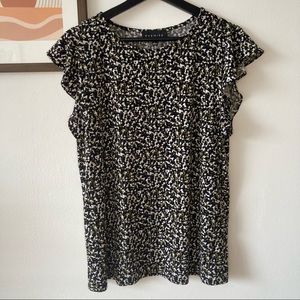Vintage Dot Ruffle Sleeve Top!